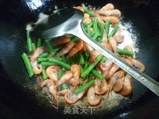 河虾炒带豆的做法步骤：7