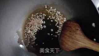 麻辣河虾炒山药的做法步骤：2