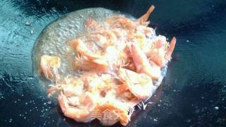 蒜蓉炸虾的做法步骤：3