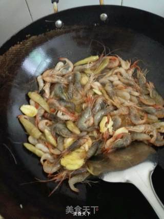 韭黄河虾的做法步骤：6