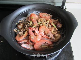 鲜虾粉丝煲的做法步骤：10