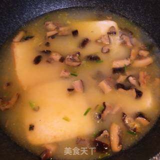 蛋黄鲜虾烩豆腐的做法步骤：6