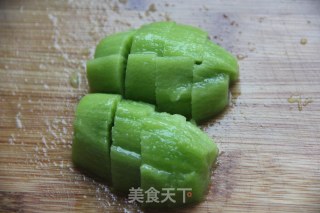【菠萝油条虾】的做法步骤：4