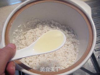 砂锅金虾粥的做法步骤：1