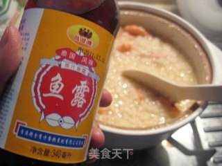 砂锅金虾粥的做法步骤：5