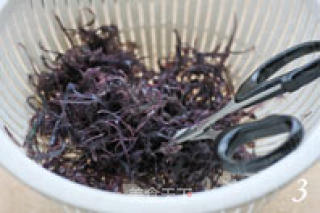 紫晶藻鲜虾豆腐汤的做法步骤：3