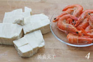 紫晶藻鲜虾豆腐汤的做法步骤：4