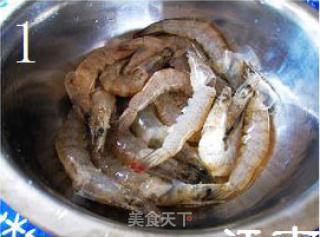 干锅麻辣虾的做法步骤：1