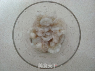 热菜——四彩烩虾球的做法步骤：4