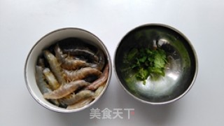 薄荷胡椒烧基围虾的做法步骤：3