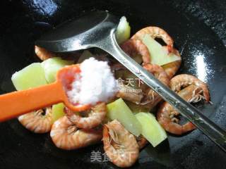 土豆炒基围虾 的做法步骤：7