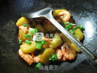 土豆炒基围虾 的做法步骤：10