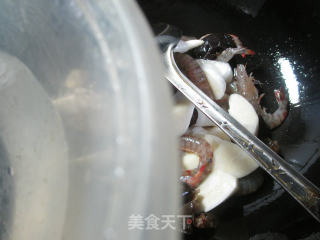 黑木耳茭白基围虾 的做法步骤：7