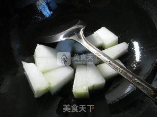 基围虾煮冬瓜 的做法步骤：2