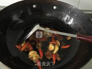 香辣干锅虾的做法步骤：5