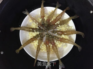蒜蓉粉丝虾的做法步骤：6