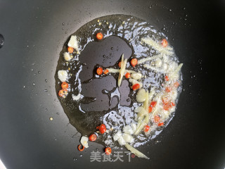 韭菜炒虾的做法步骤：6