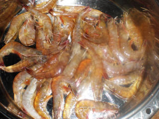 清蒸基围虾的做法步骤：4