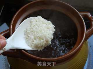 潮汕砂锅粥--鲜虾粥的做法步骤：3