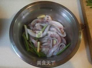 荷香剁椒鱿鱼虾的做法步骤：6