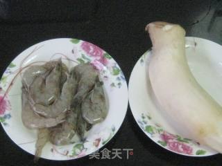 杏鲍菇蚝油炒对虾的做法步骤：1