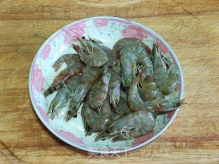 杏鲍菇炒大虾的做法步骤：3