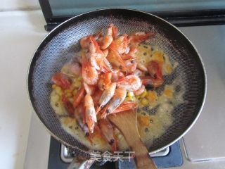 金沙玉米虾的做法步骤：7