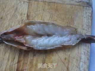蒜香芝士焗大虾的做法步骤：3