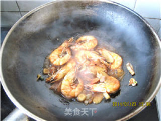 简单的美味--红烧大虾的做法步骤：9