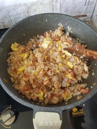洋葱北极虾炒米的做法步骤：6