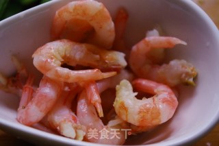 坚果香炒北极虾的做法步骤：4