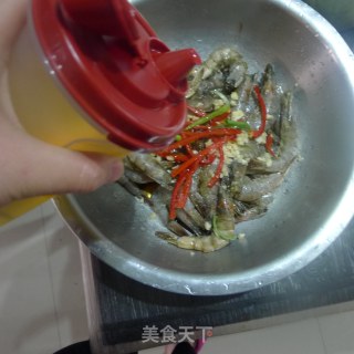 蒜蓉蒸虾的做法步骤：6