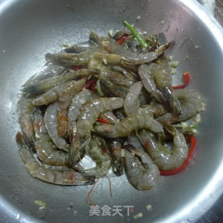 蒜蓉蒸虾的做法步骤：7