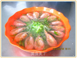 清水煮鲜虾萝卜丝汤的做法步骤：10