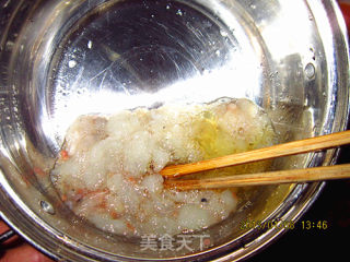 【加拿大野生北极虾】之鱼蓉北极鲜虾球的做法步骤：9