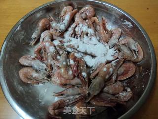 [加拿大北极虾试用]----剁椒焖虾的做法步骤：2