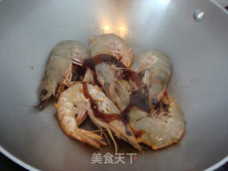蚝油煎对虾的做法步骤：7