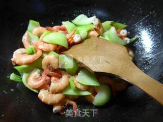 菜梗炒海虾的做法步骤：8