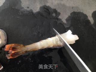 天妇罗（日式炸虾）的做法步骤：2