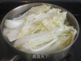 咸肉鲜虾白菜煲的做法步骤：5