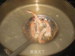 杂蔬鲜虾白菜卷的做法步骤：6