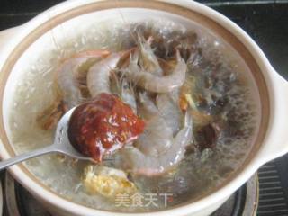 海虾河蟹粉丝煲的做法步骤：7