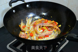 香辣皮皮虾的做法步骤：6