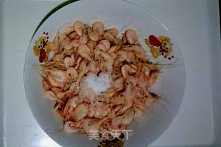 油煎小海虾的做法步骤：2