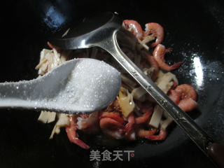 水笋炒海虾 的做法步骤：7