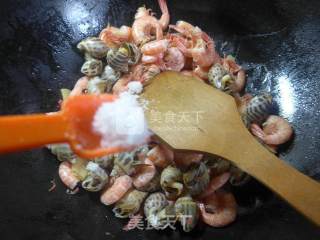 花螺炒海虾的做法步骤：9