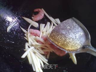 鲍汁海虾乌冬面的做法步骤：5