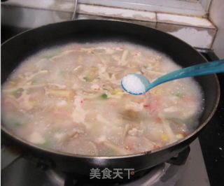 菌菇豌豆海虾汤的做法步骤：12