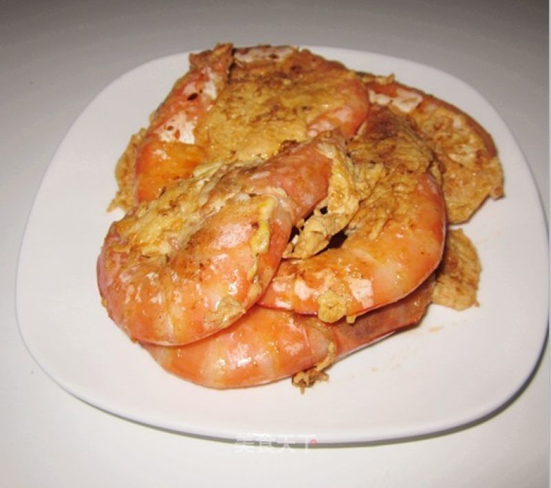 海虾炒滑蛋的做法