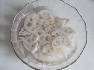 海米葱油拌藕片的做法步骤：4